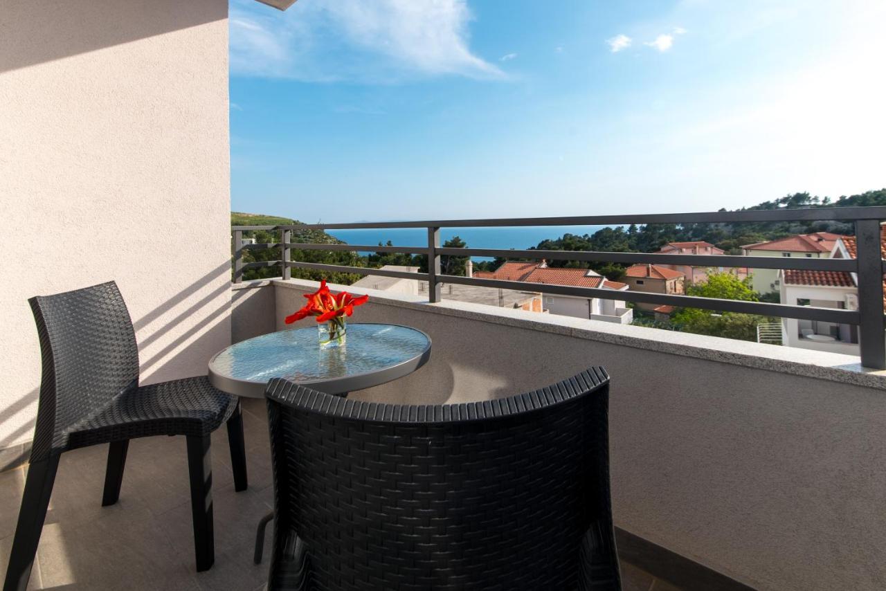 Apartment Mare Krvavica Eksteriør billede