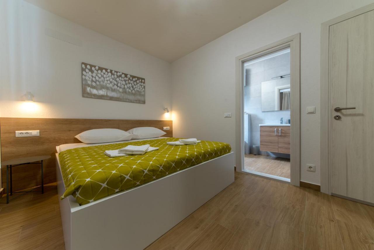 Apartment Mare Krvavica Eksteriør billede